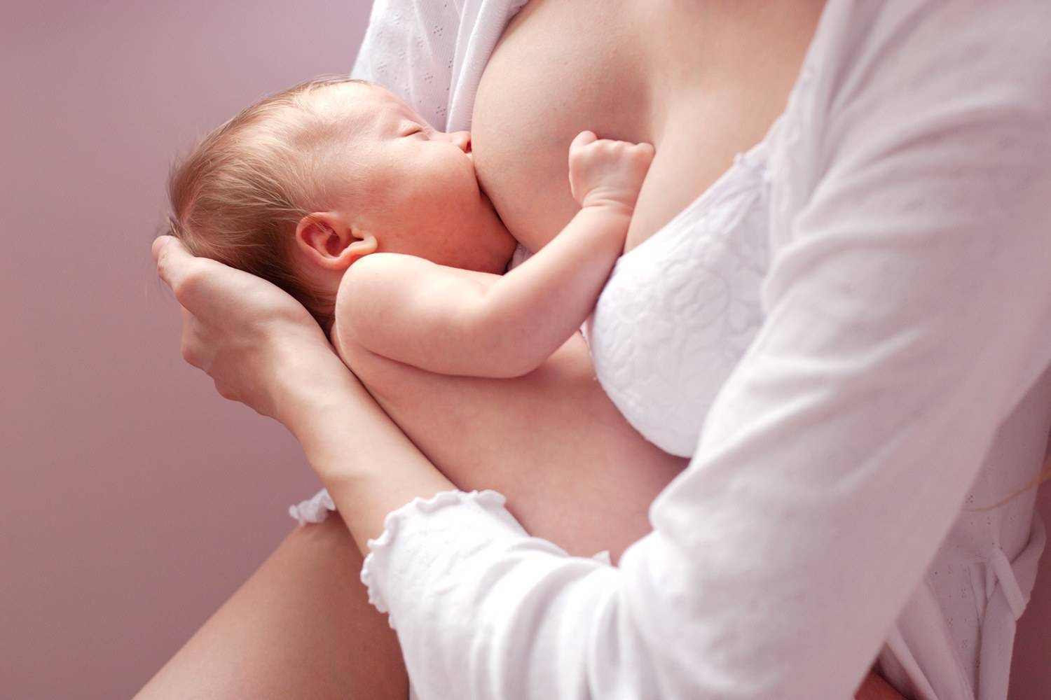 Симптомы, причины и лечение застуживания (простуды) молочной железы у кормящей матери — портал о заболеваниях груди