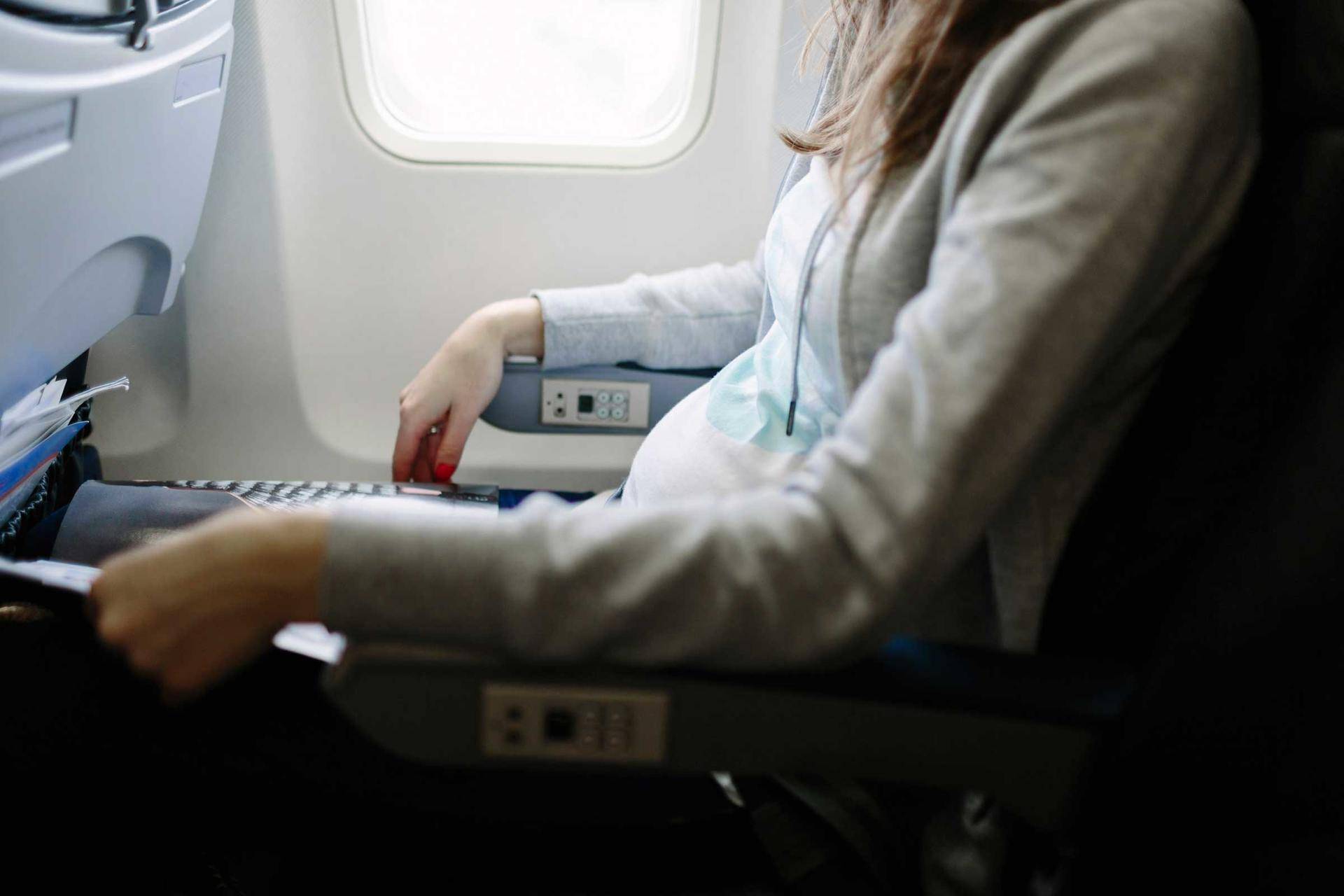 Можно ли летать на самолете беременным
