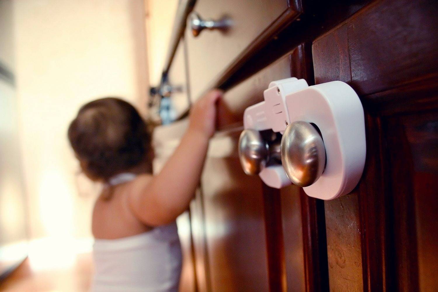 Безопасность ребенка в доме или квартире: это нужно знать!