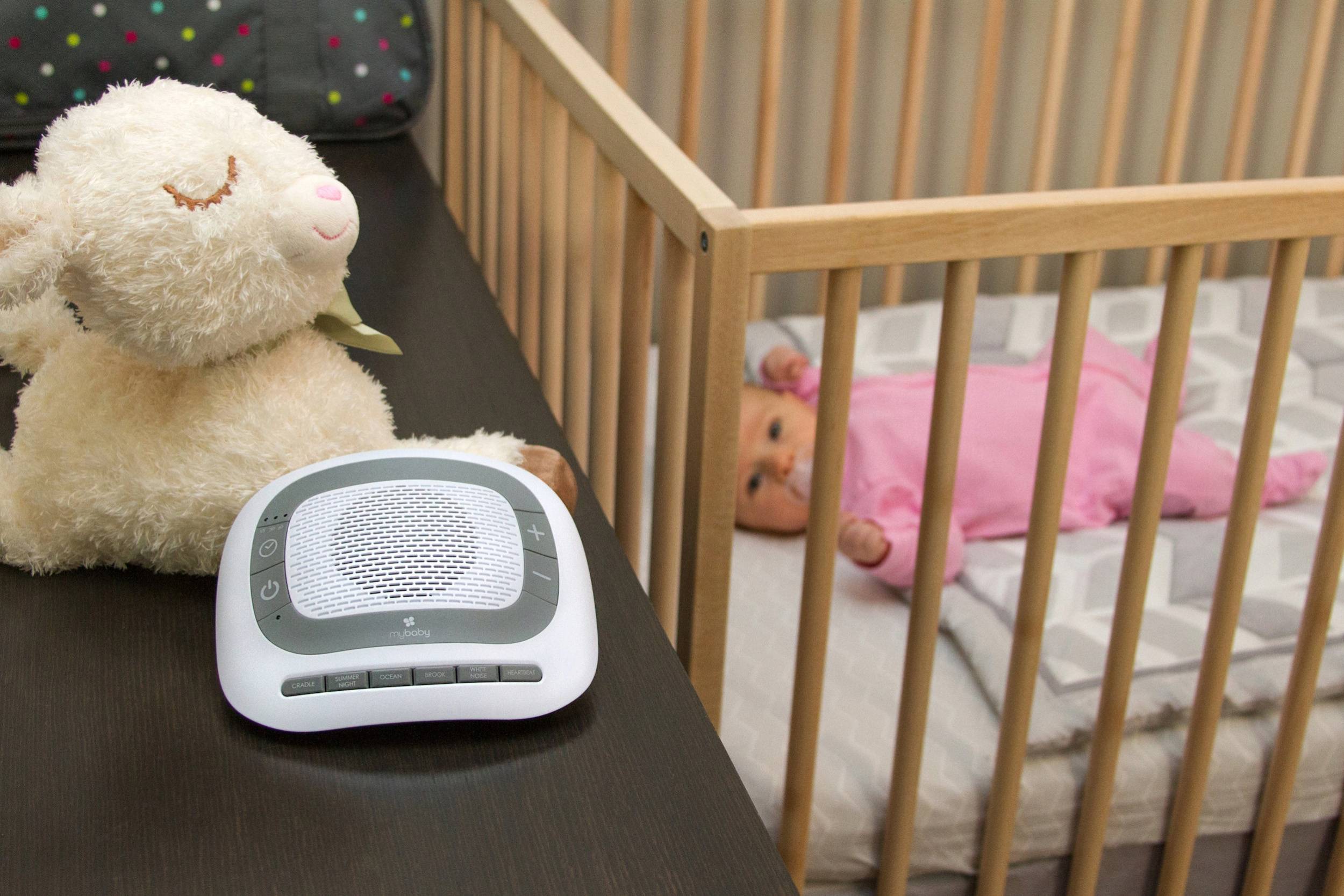 Белый шум для крепкого детского сна: какой выбрать и как правильно использовать
