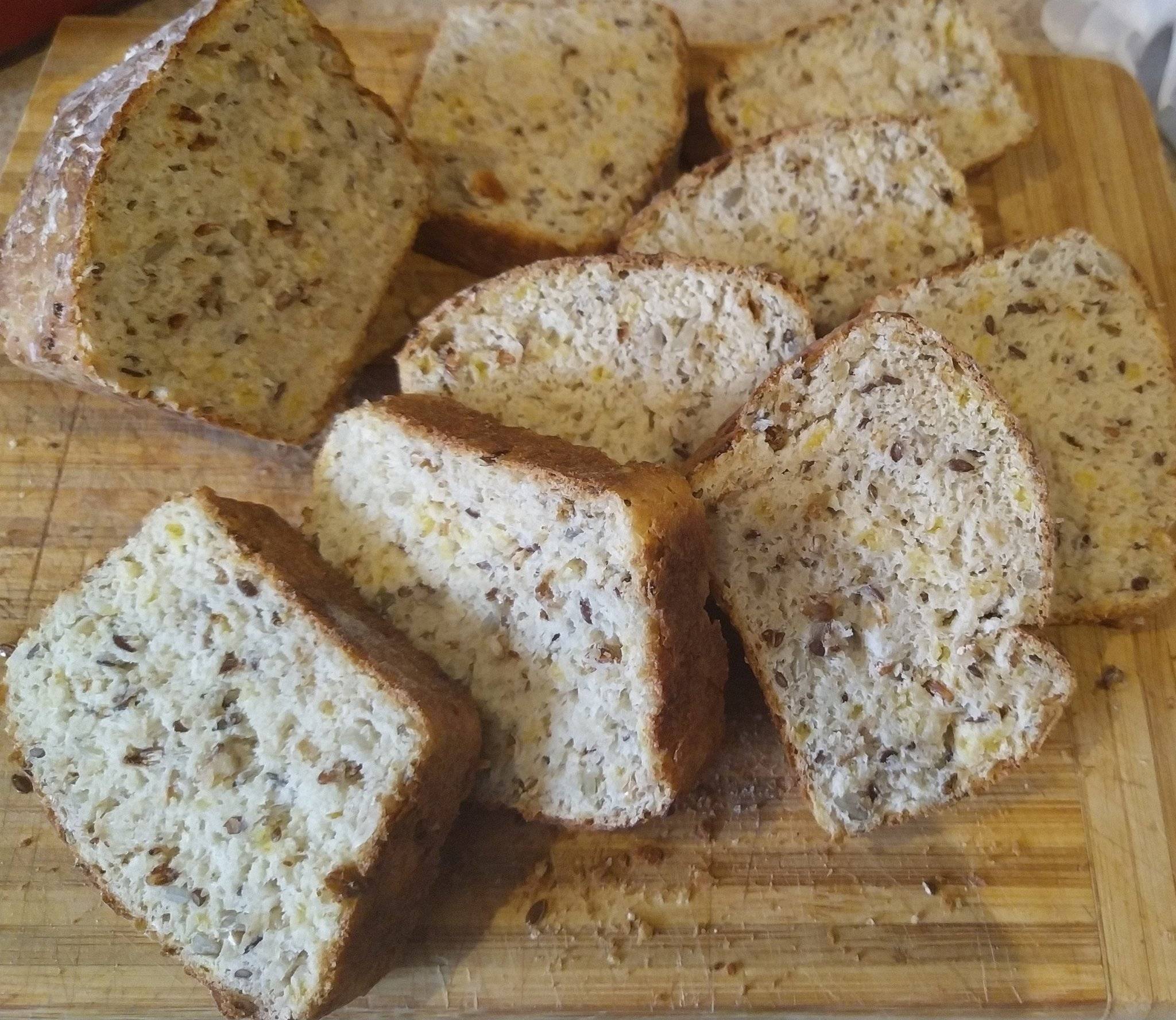 Какой хлеб можно при грудном вскармливании: черный, белый, хлебцы, бородинский, сухари и другой, в том числе в первый месяц