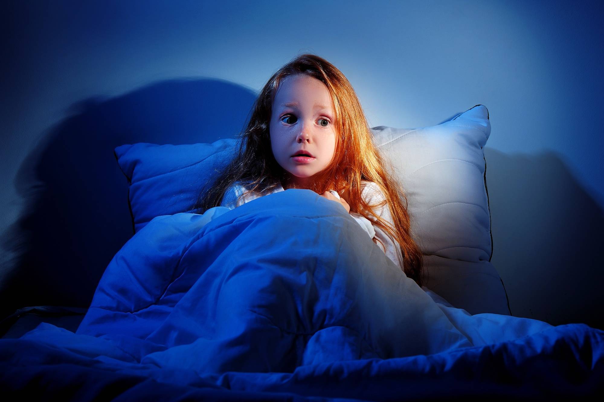 Что делать если ребенок сильно боится темноты