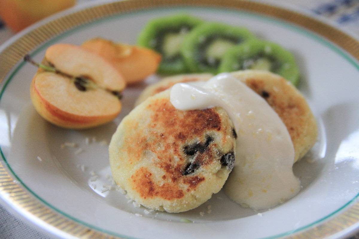 Сырники для детей 1 года жизни: правила приготовления и рецепты | ripa-russia.ru