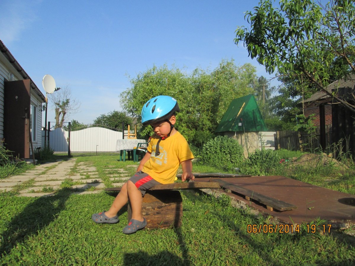 Безопасность детей на даче: важные меры, которые необходимо помнить в течение лета