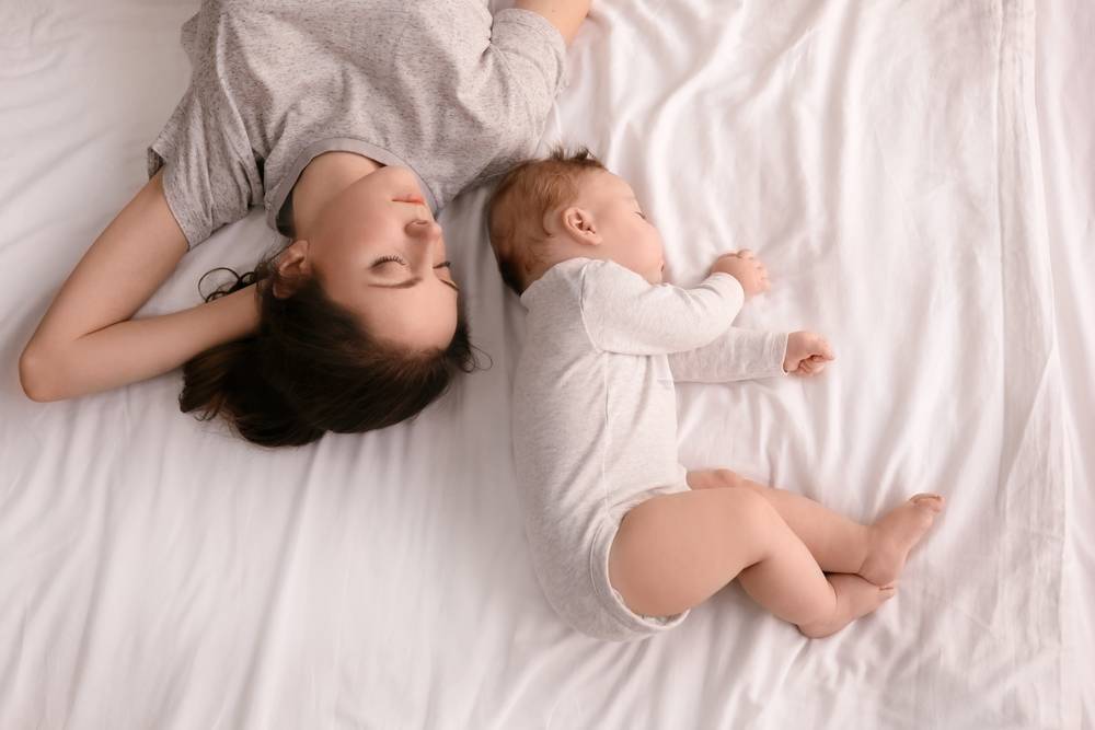 Совместный сон с ребенком: за и против, как правильно обезопасить малыша, советы доктора комаровского