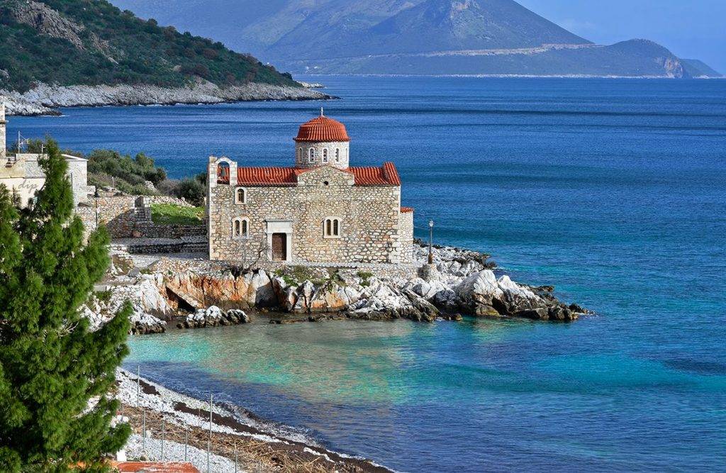 Отдых в греции с детьми: куда лучше поехать, курорты материковой и островной части