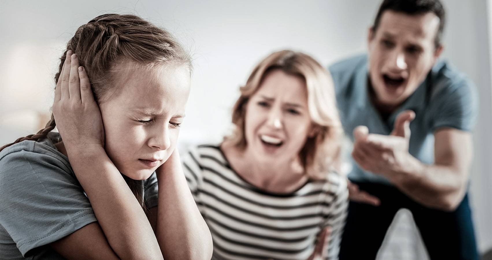 Почему мы кричим на детей − как нужно действовать в ситуациях, когда ребенок непослушен?