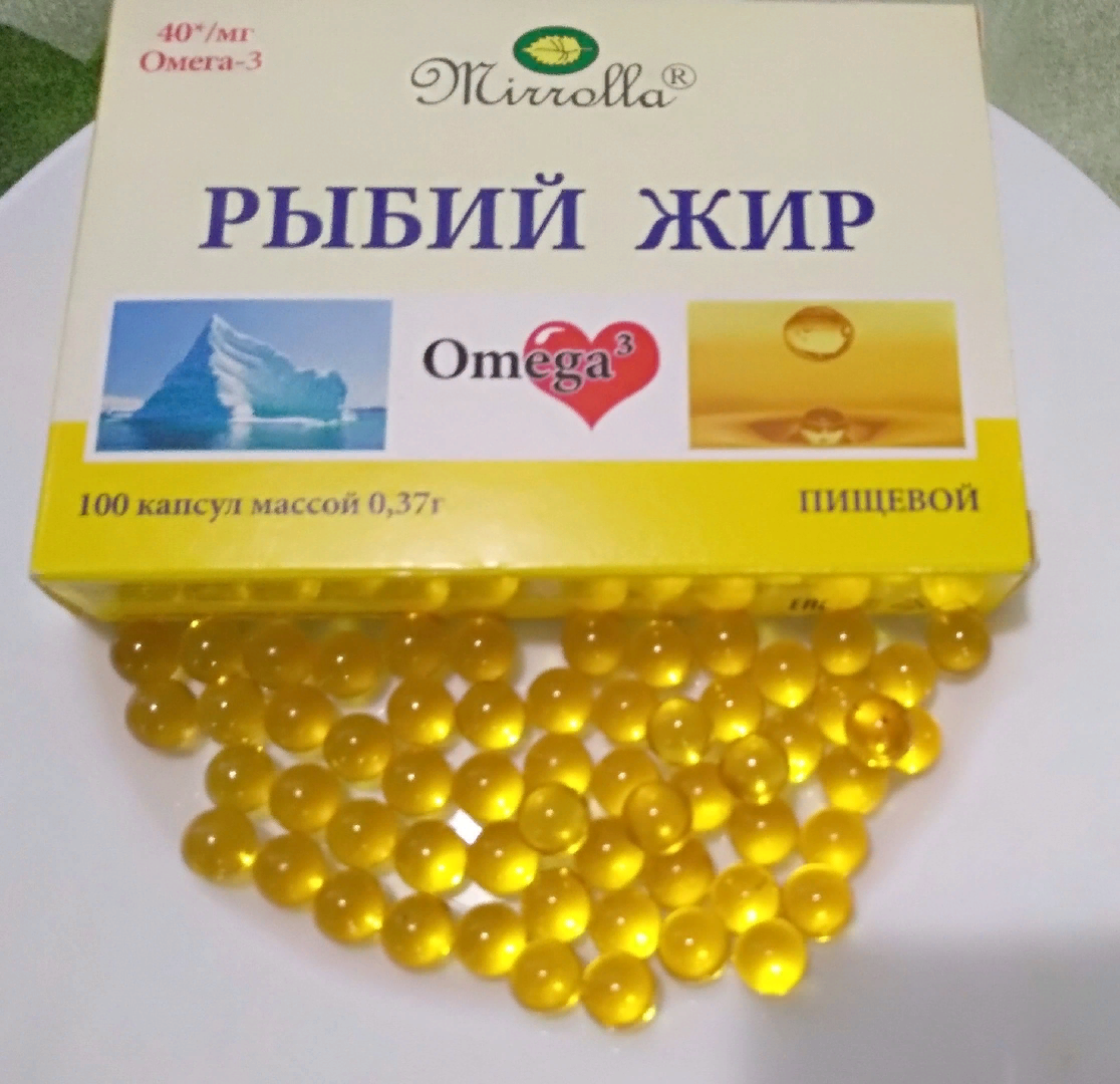 Нужно ли давать детям рыбий жир, как правильно его принимать в капсулах (в жидком виде) и что говорится в отзывах о пользе и вреде?