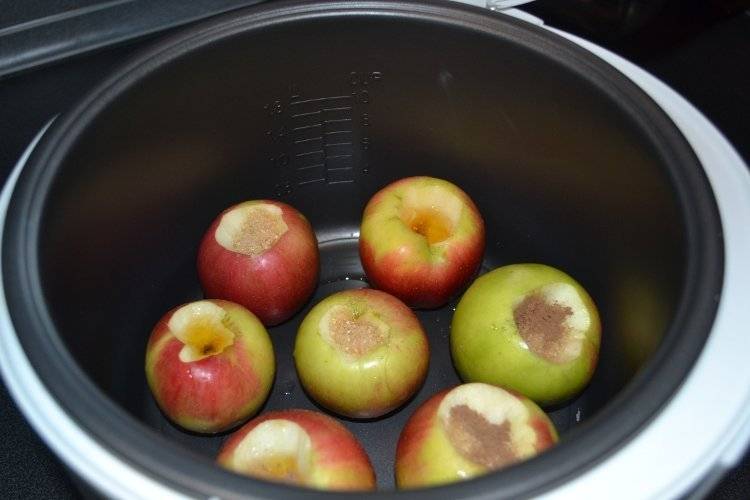 Как приготовить яблочное пюре для грудничка | ru-babyhealth