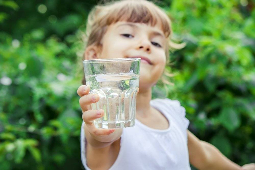Польза и роль воды, сколько воды нужно пить в день
