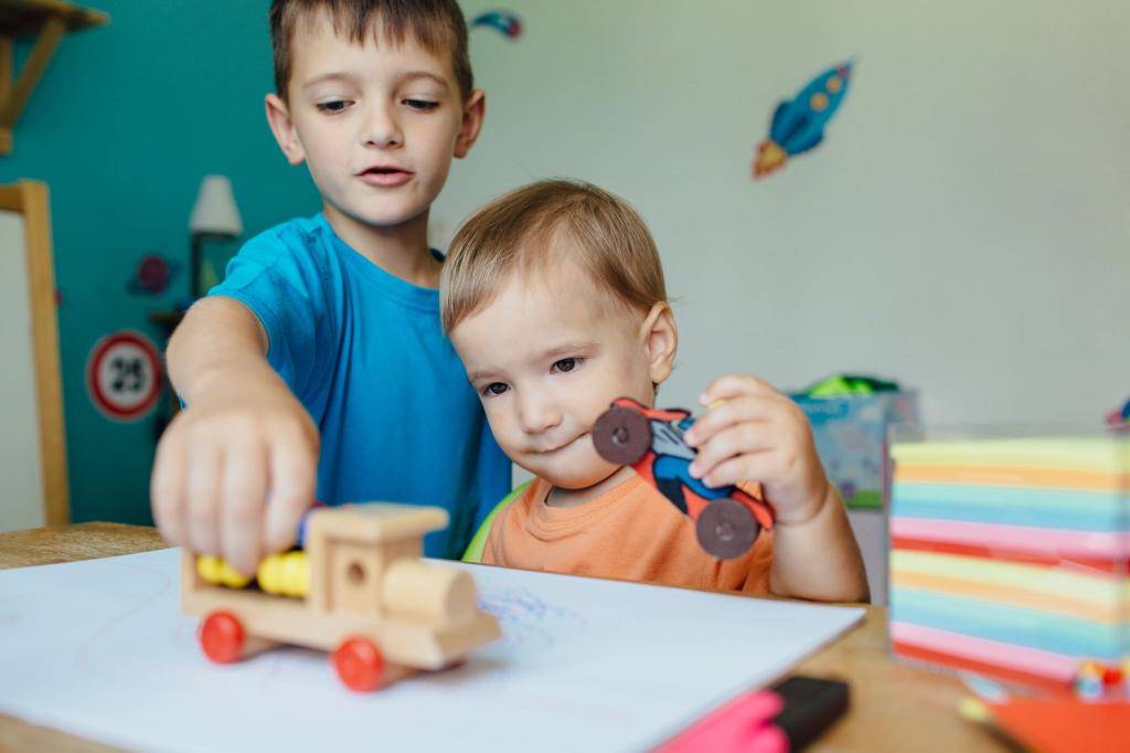 Развивающие игры и занятия с ребенком 2-3 лет