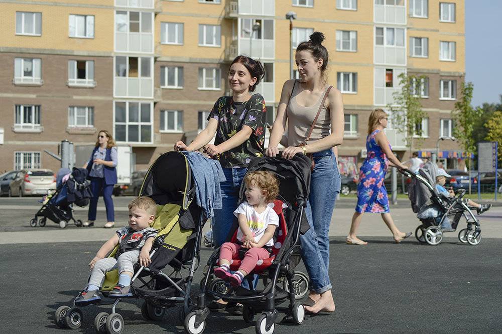 ​​трудности на детских площадках: опыт мам