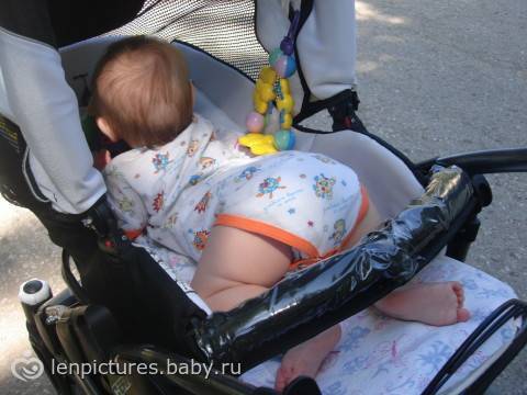 Ребенок плохо спит на улице в коляске: как приучить?