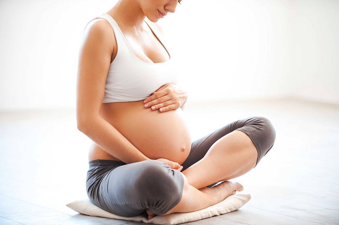 6 основных преимуществ занятий йогой при беременности
