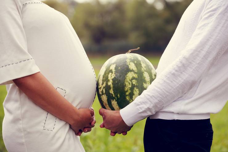 Можно ли беременным кушать арбуз